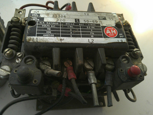 Hobart M802-V1401 BakeLite Contactor 208-230V 3 PH 87712-12-1 w/timer