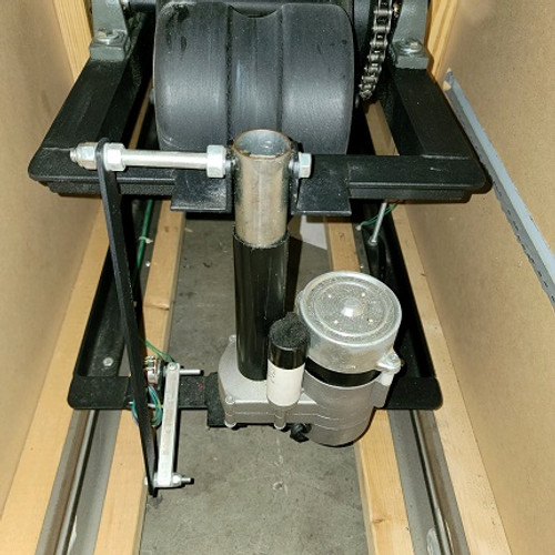 Quantum 400 Roller Elevation Motor, Quantum Roller Elevation Motor for sale, Quantum 400 Roller Elevation motor, Quantum 400 Elevation Motor, Quantum Elevation Motor, Quantum Roller Elevation Motor, Chiropractic Table Parts, IST Table Parts, Quantum Motor, Intersegmental Table Parts, Table Parts