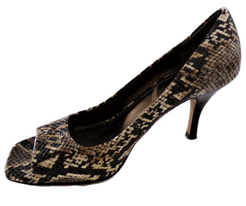 Tahari “Riddle” Women's Snake Print Open Toe Heels Size 9M peep toe heels sexy animal print heels heels to wear for formal occasion career heels wear to wedding wear to work heels shoes elegant animal print heels perfect heels to wear with jeans casual wear dress up shoes to wear with jeans