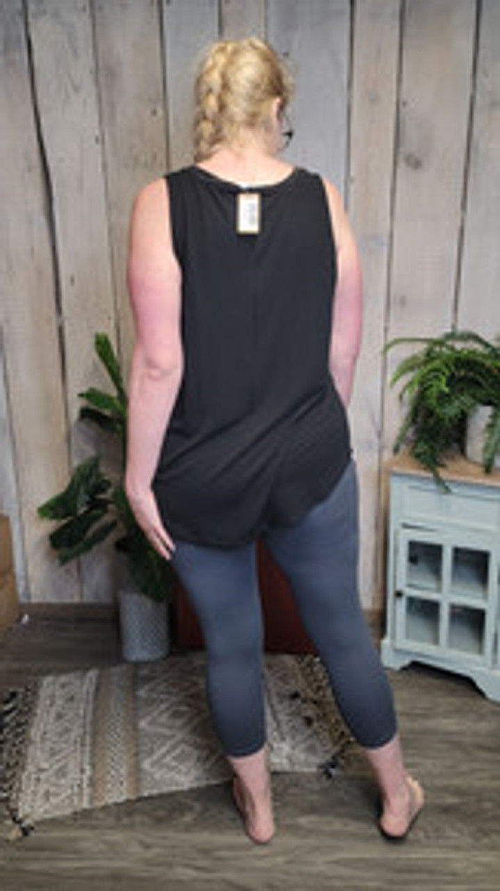 Buttery Soft Yoga Pocket Capri-Charcoal - mulberrycottage