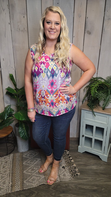 Curvy Fuchsia Show Stopper Top