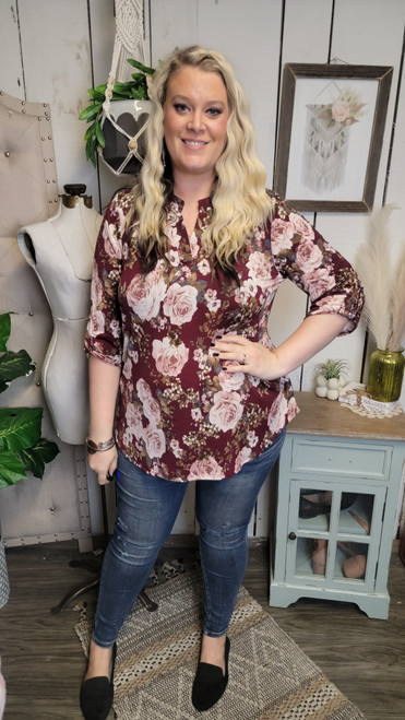 Curvy Lizzy Top-WIne Floral