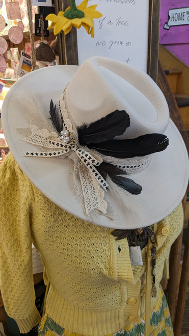 Glenda Hat