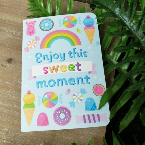 Enjoy this sweet Mini Notebook