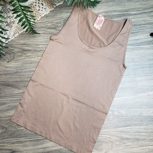 Curvy basic Tank-Mocha