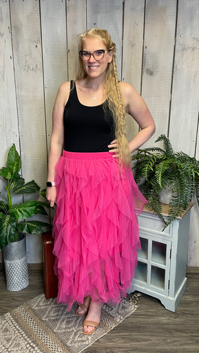 Fuchsia Tulle Maxi Skirt - M in 2023  Tulle maxi skirt, Maxi skirt, Tulle  material