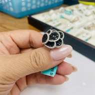 Are black diamonds real diamonds" value and quality guide?