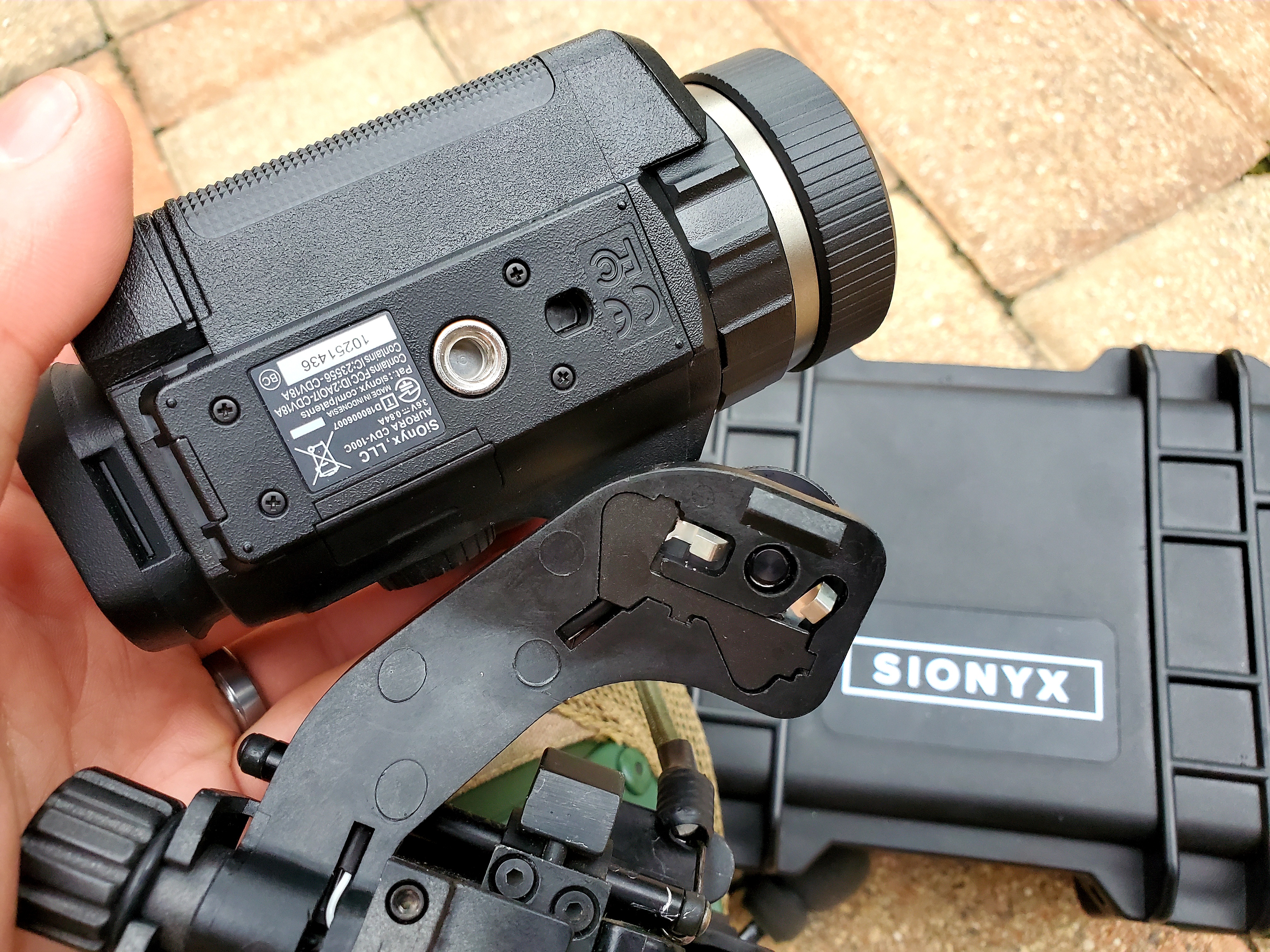 SiOnyx AURORA CDV-100C 【公式通販】