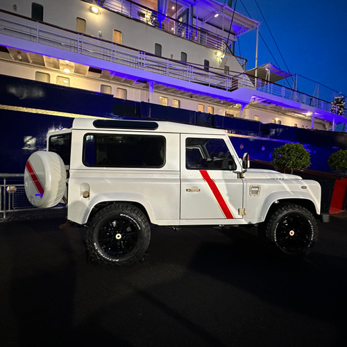 MC ART EDITION DEFENDER