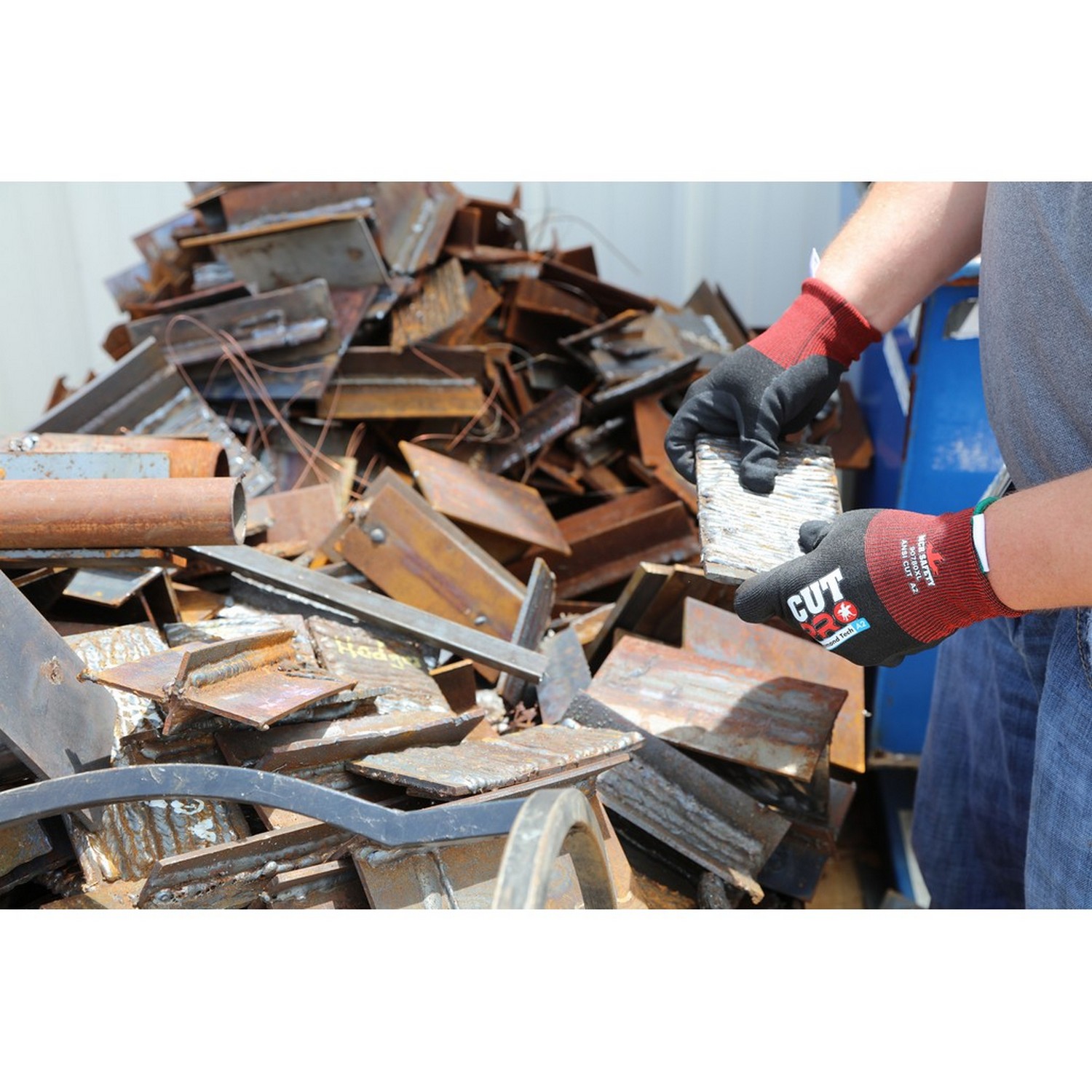 MCR Safety 90780S Dyneema Diamond Tech, 18 Ga Sandy Nitrile Foam Coated Palm and Fingers