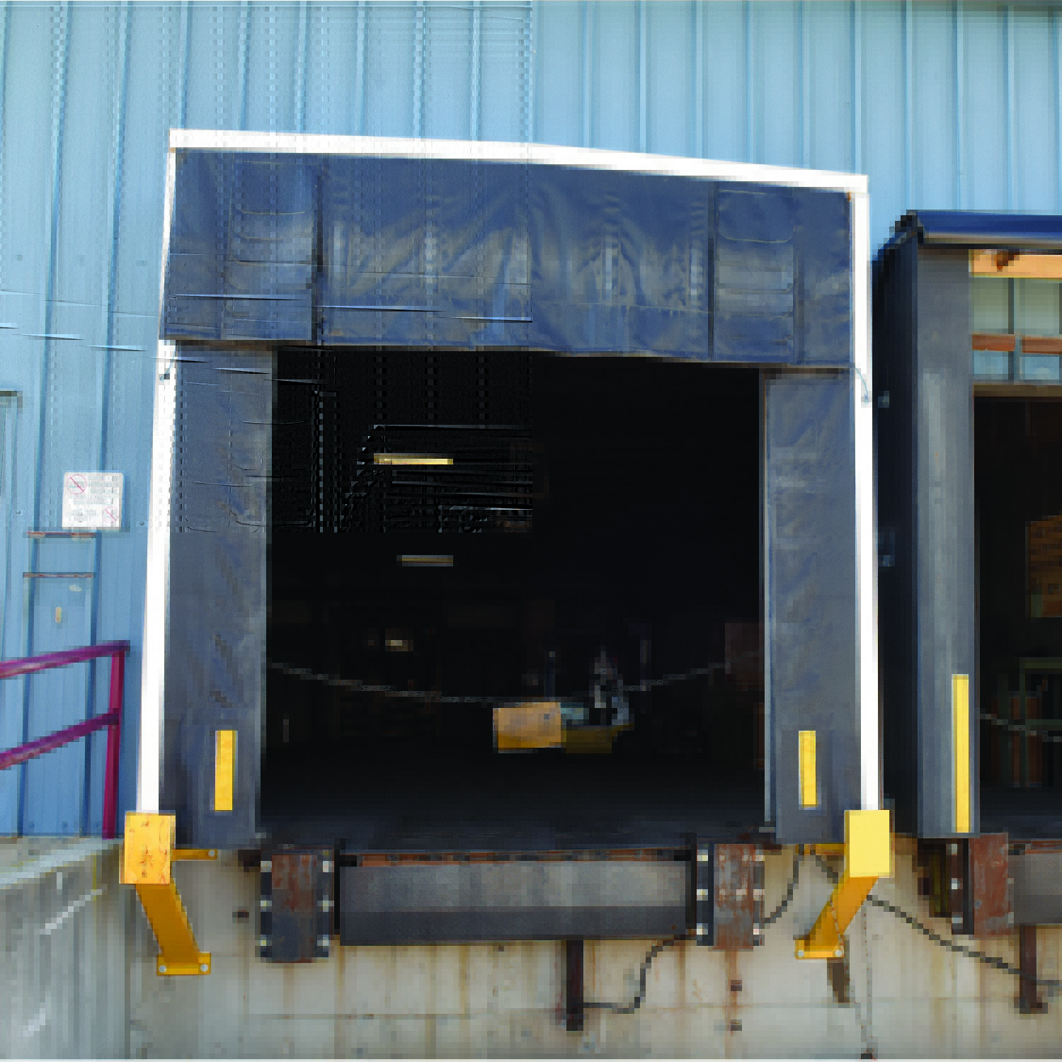 Vestil D-750-24 Dock Shelter 24 IN Projection 11X10.5 FT