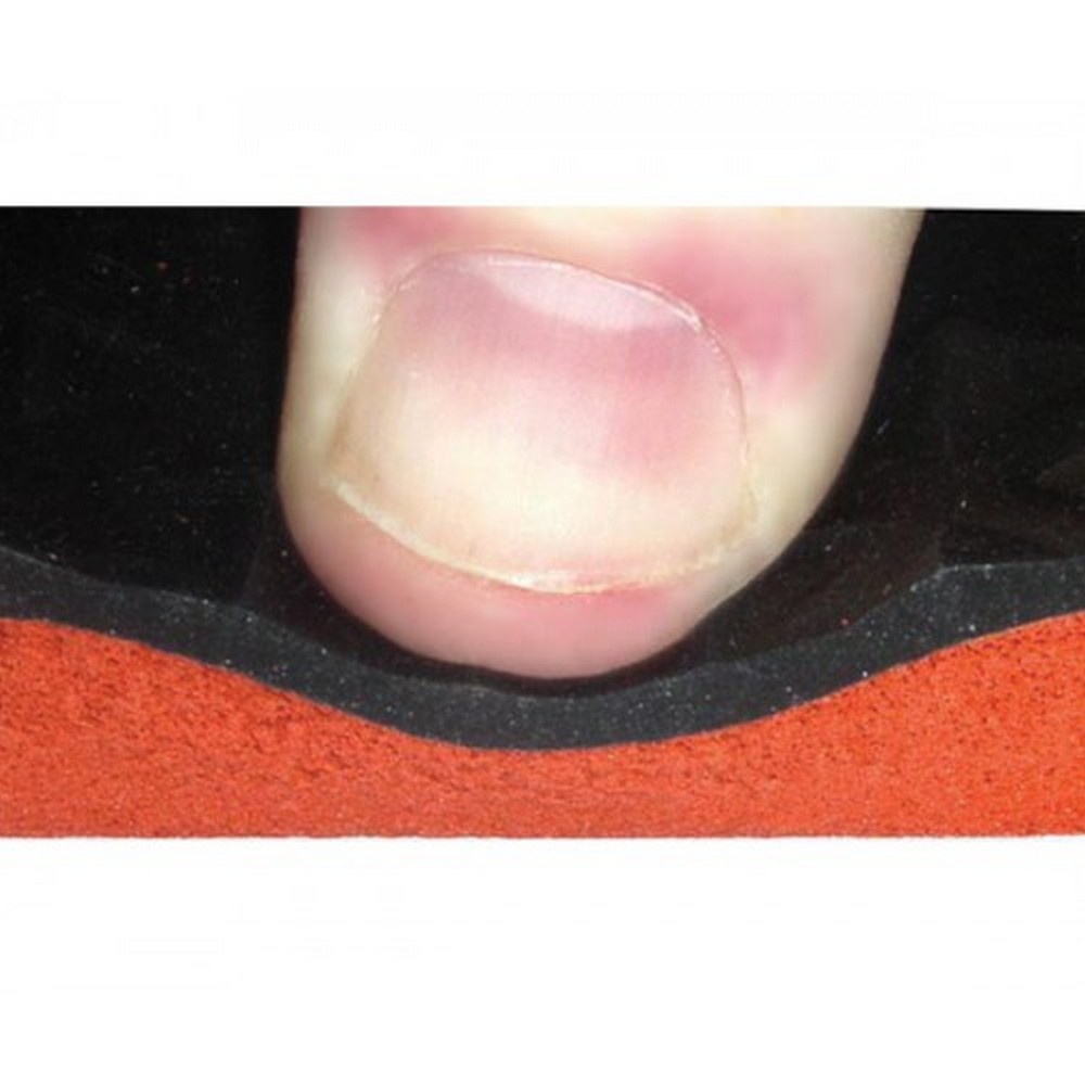 Apache Mills 39136090320006000 Supreme SlipTech Black-Yellow Mat - 2x60