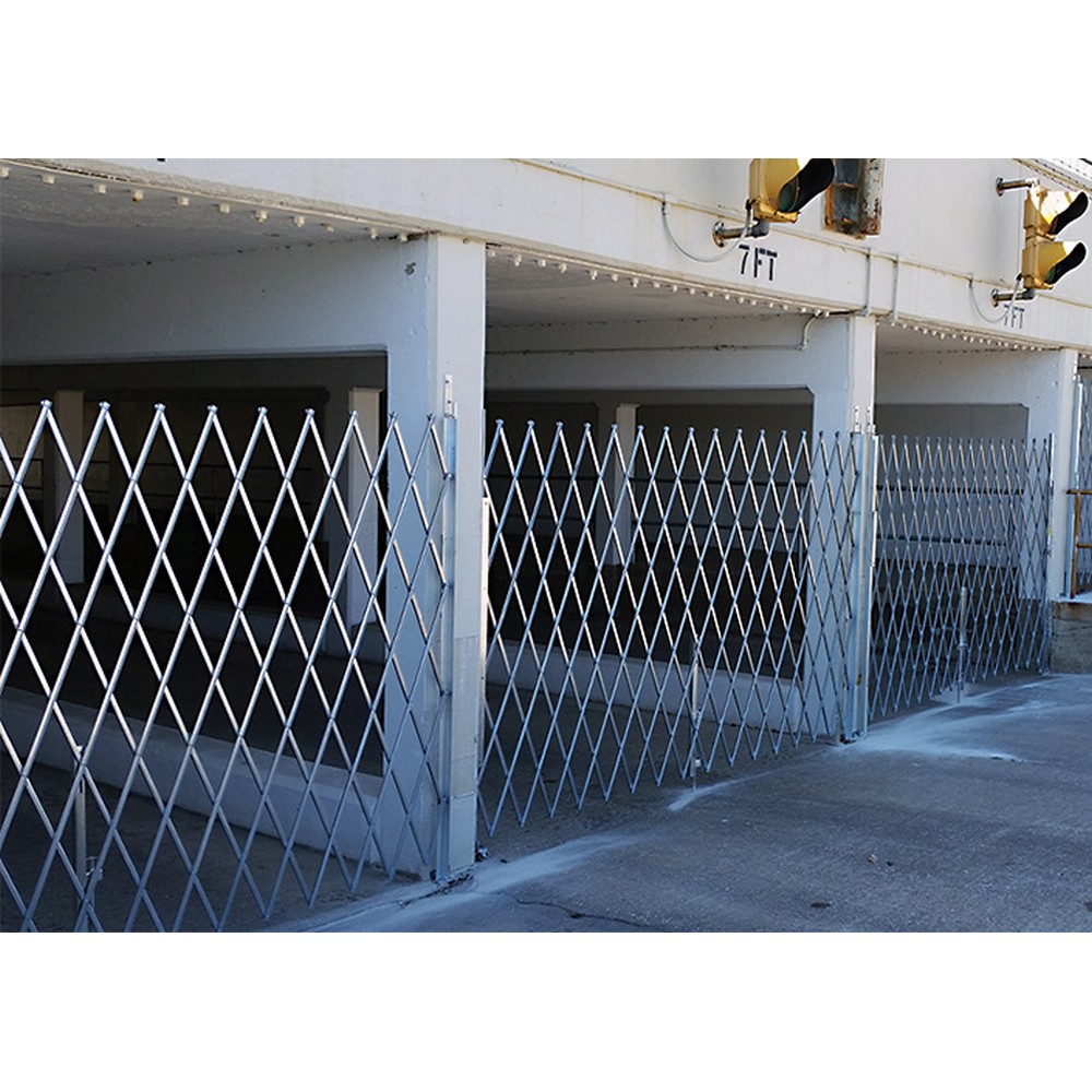 Illinois Engineered Products SSG670-ANG Retractable Folding Gate, Single, 5' - 6' W, 7' Collapsed Ht, 6' 6" Expanded Ht