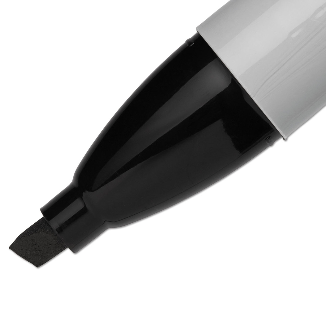 Sharpie SAN38201 Chisel Tip Permanent Marker, Medium, Black, Dozen