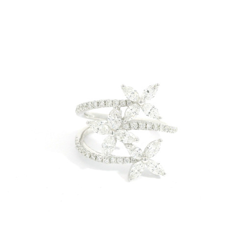 Elegant Floral Diamond Ring