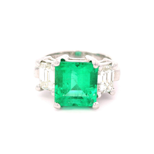 White Gold Diamond Ring with Emerald Cut Emerald MEM-10190