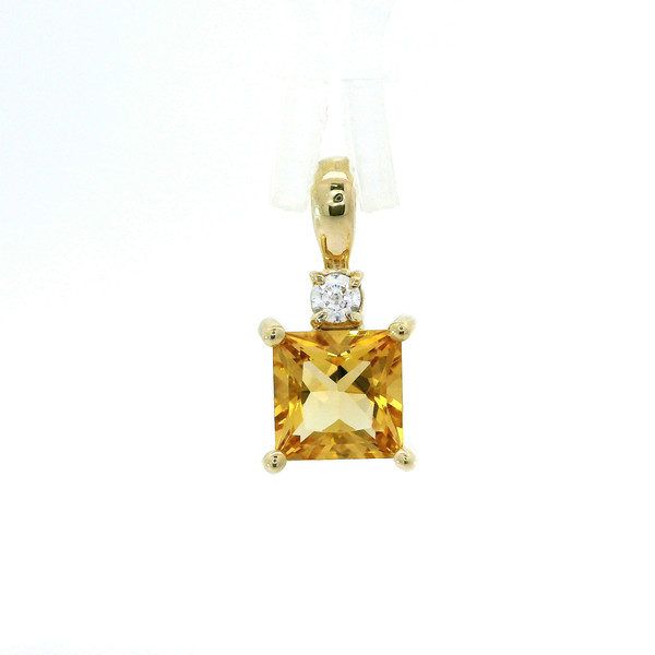 Yellow Gold Pendant with Citrine and Round Diamond 570-10438