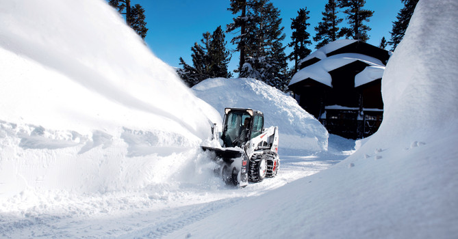 Cold Weather is Coming: Is Your Skid Steer Ready?