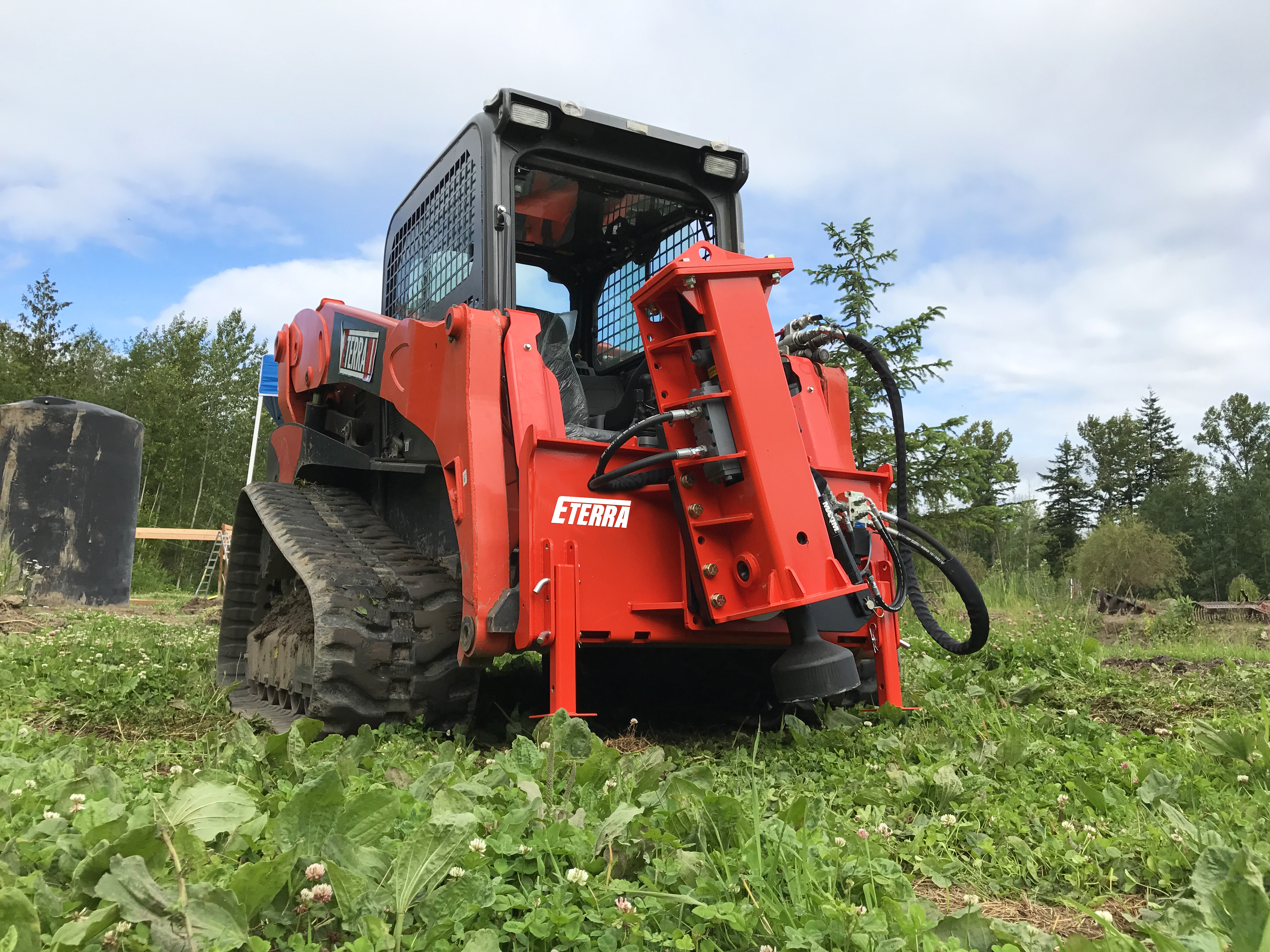 FARM SHOW Magazine - Pto-Operated Winder Wraps Up Wire Fast Anyone who has  a lot of fence to take down will be interested in this 3-pt. mounted,  pto-operated wire winder put together