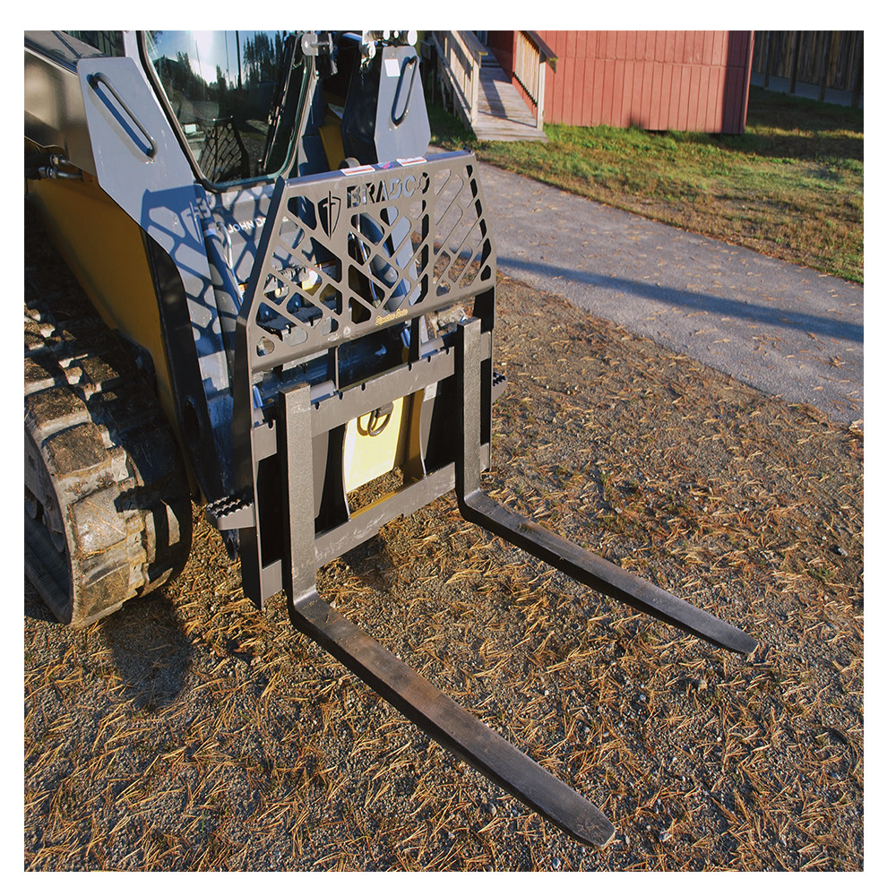 Skid Steer Standard Pallet Forks Attachment | Bradco