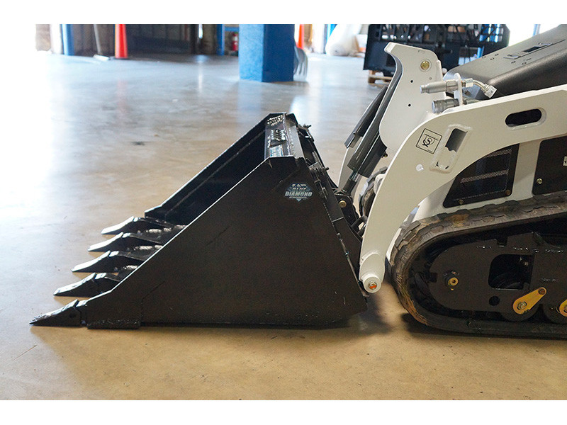 Blue Diamond Mini Skid Steer Bucket 20