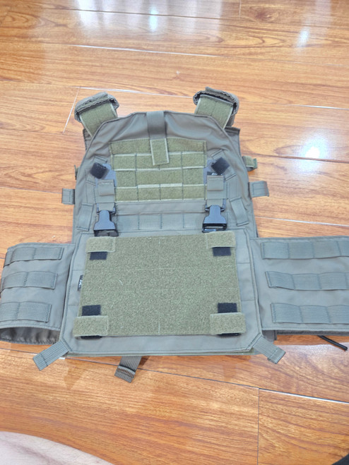 LBT 0300, Size Large, Ranger Green (GARAGE SALES)