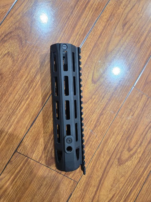 Daniel Defense Omega 9" Mlok Rail, Black (GARAGE SALES)