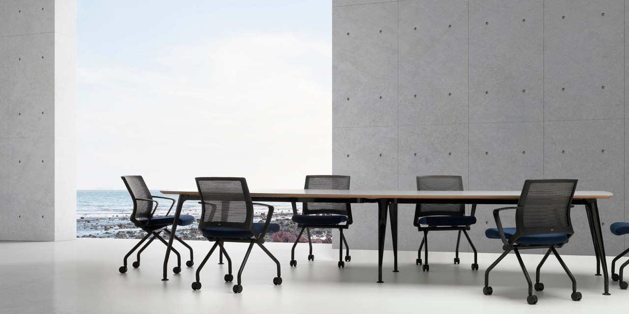 Verco 'DNA' Boardroom Table