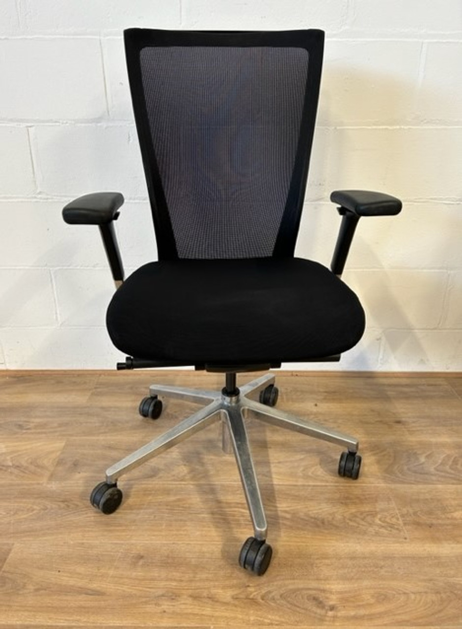 used office furniture_refurbished techo sidiz chairs