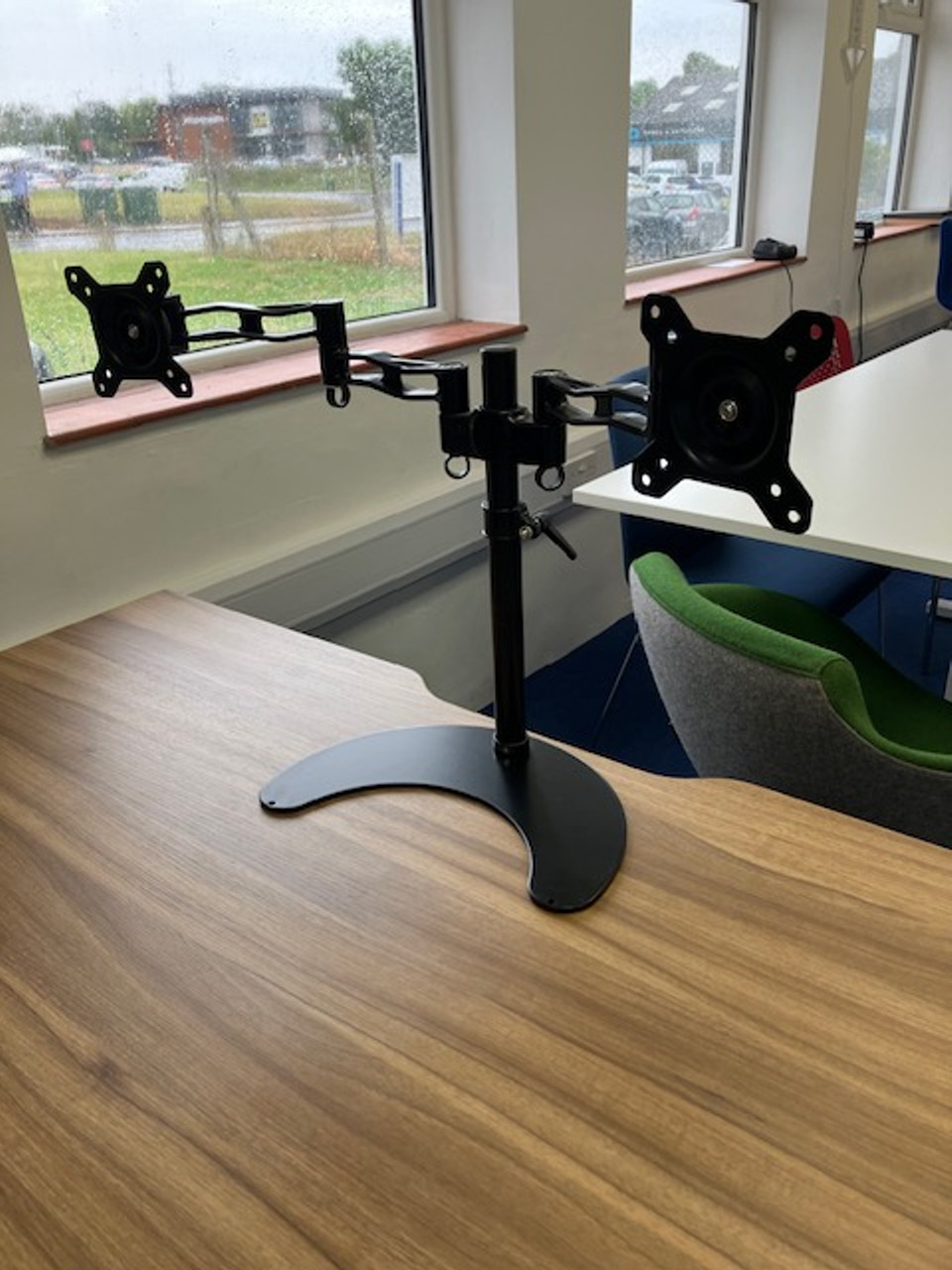 Duronic Free-Standing Dual Monitor Arms