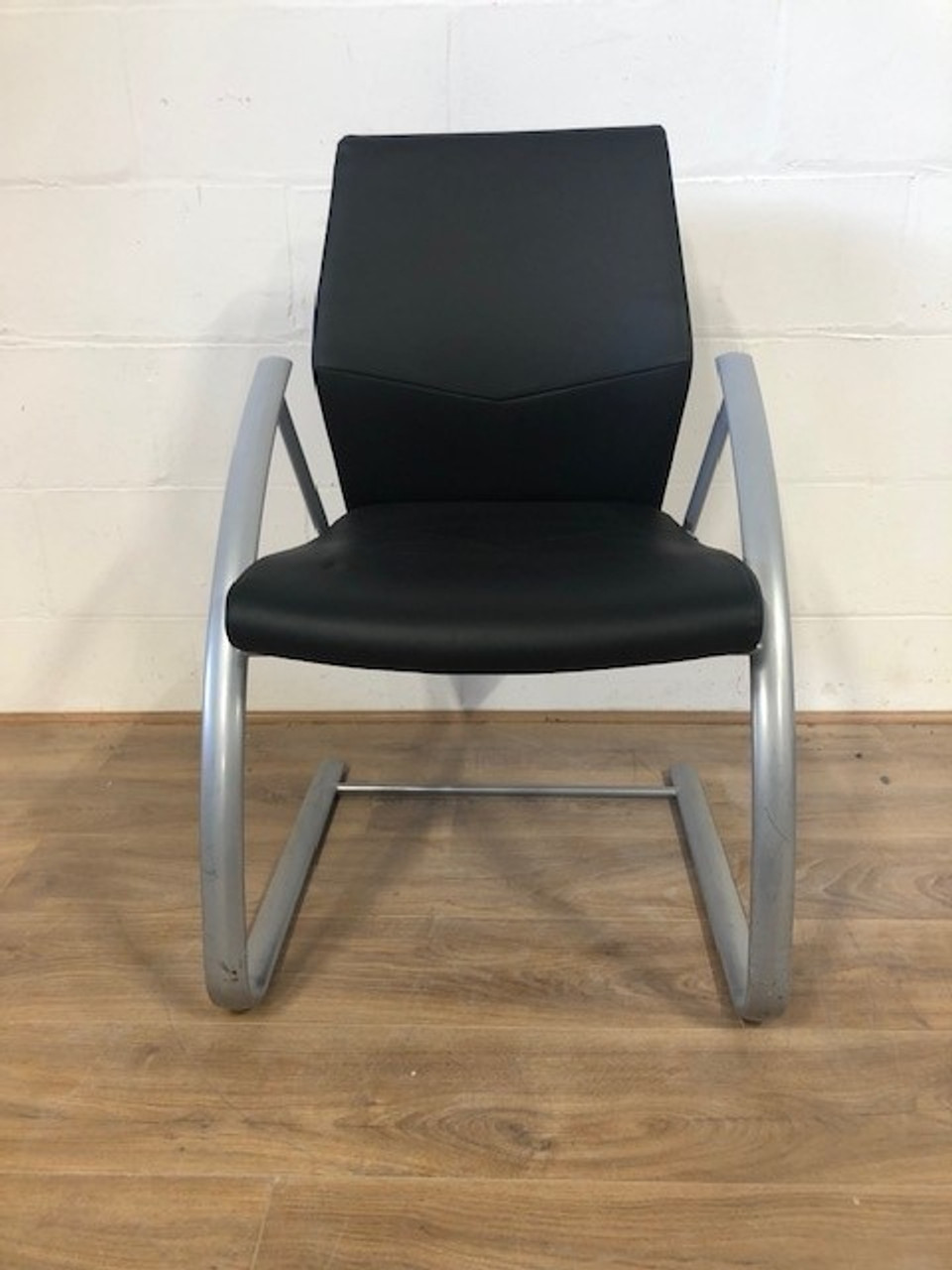 Verco Vita chairs_used office chairs essex_second hand office furniture essex