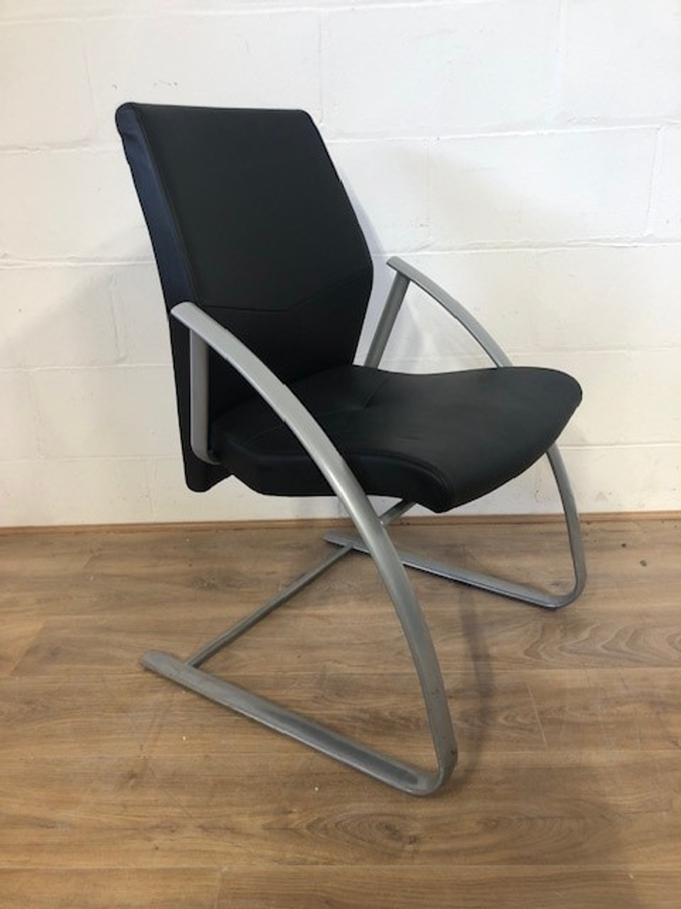 Verco Vita chairs_used office chairs essex_second hand office furniture essex