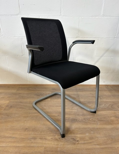 Used office chairs essex_2nd hand steelcase reply chairs in black
