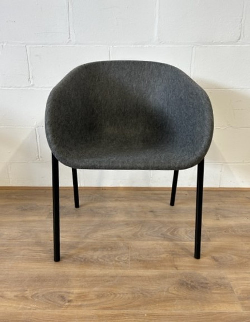 Used De Vorm LJ 1 PET Felt Armchair_recycled De Vorm LJ 1 PET Felt Armchair_second hand De Vorm LJ 1 PET Felt Armchair_refurbished De Vorm LJ 1 PET Felt Armchair