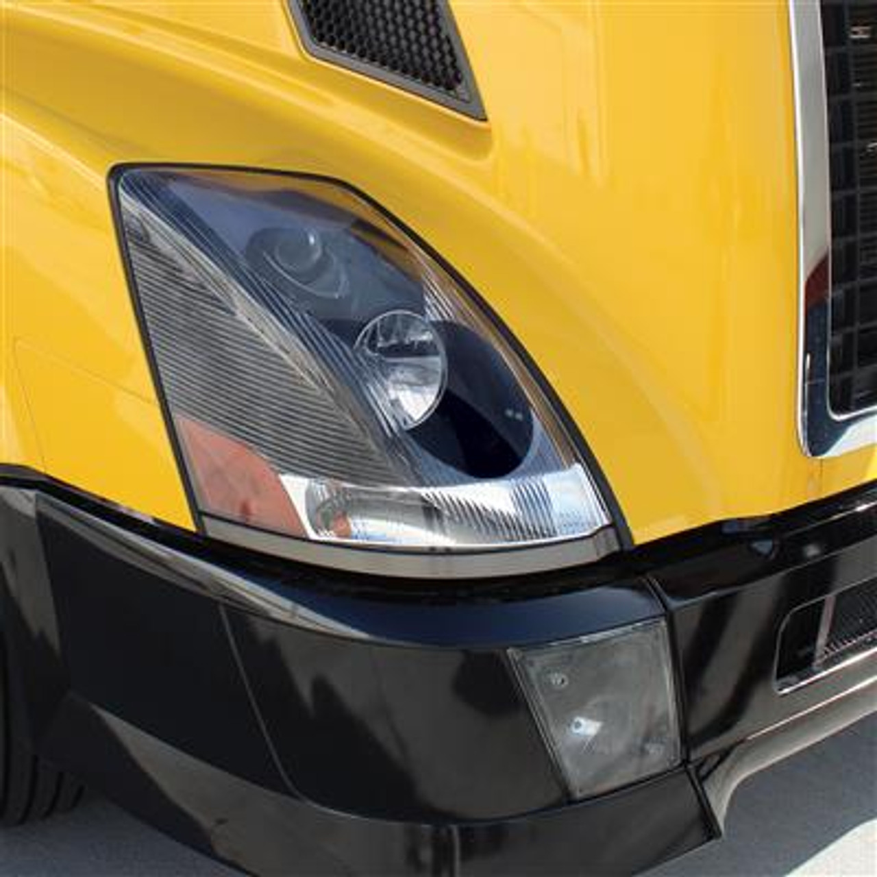 Blackout Headlight For 2003-2017 Volvo VN - passenger - Competition Series