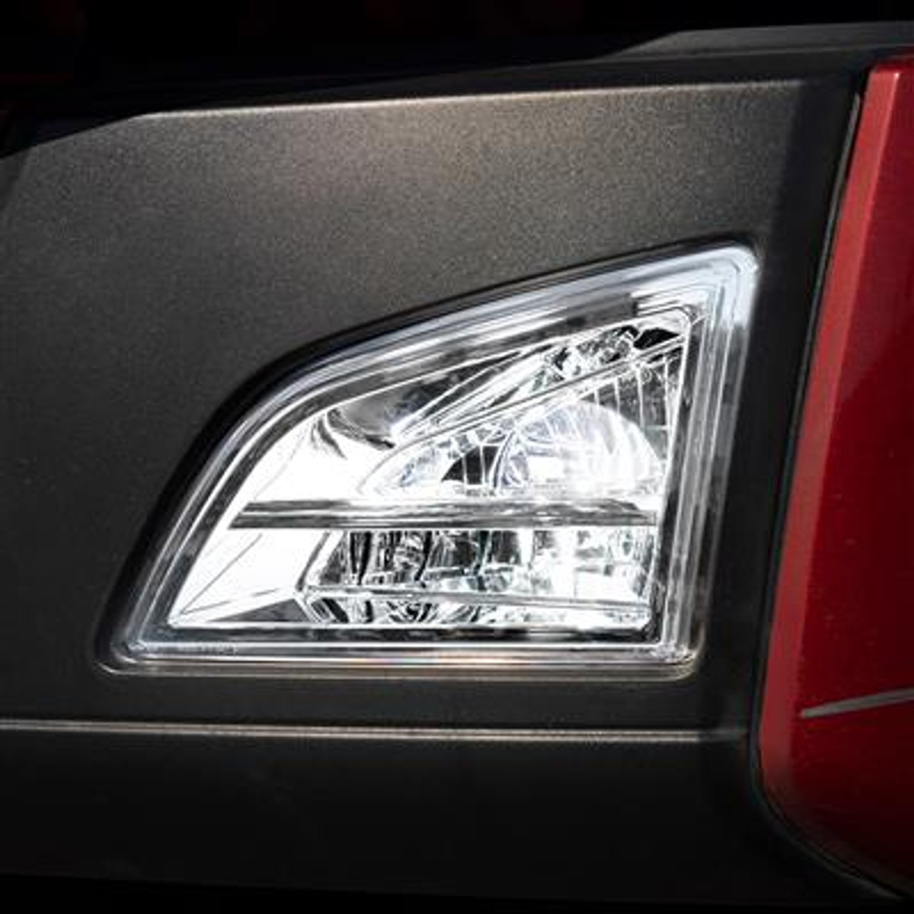 Chrome LED Driving & Fog Light For 2018-2022 Volvo VNL - Driver -Competition Series