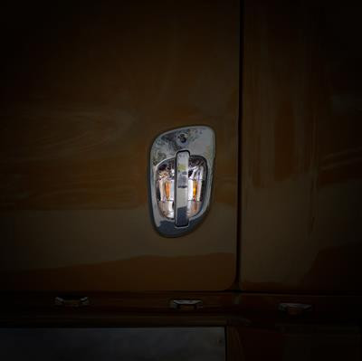 6 Amber LED Chrome Door Handle Cover for Freightliner Driver