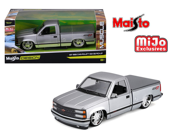 1993 CHEVROLET 454 SS PICKUP TRUCK SILVER 1/24 SCALE DIECAST CAR MODEL BY MAISTO 32550SIL