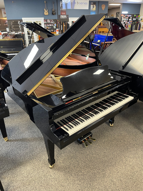 Kawai RX-2 5'10" Classic Grand Piano - Ebony Polish