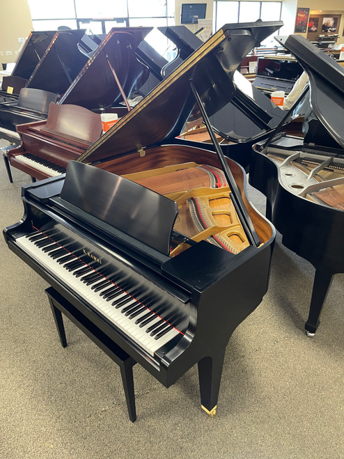 Kawai GL-10 Baby Grand Piano - Satin Ebony - Lightly Used