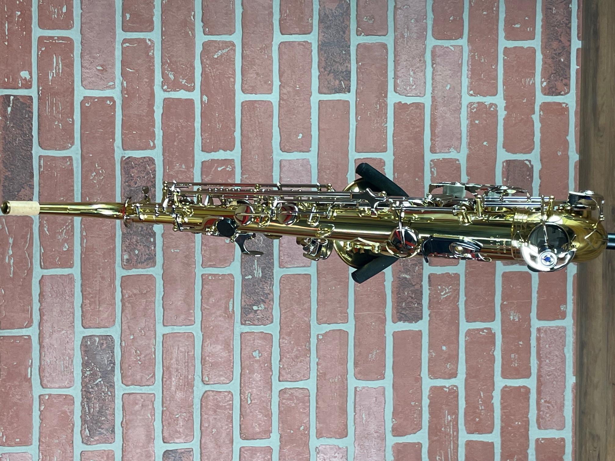 Shop Jupiter JAS710GNA Student Alto Saxophone - Gold Lacquer