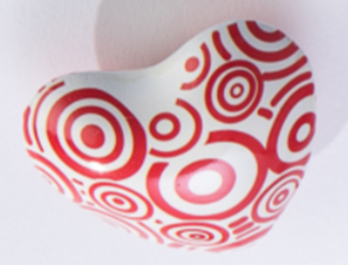 Chime Heart - Classic/Red Circles on White