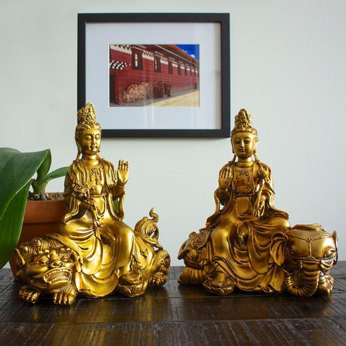 Figurine - Kwan Yin & Spiritual Animal Figurine - Kwan Yin & Spiritual Animal