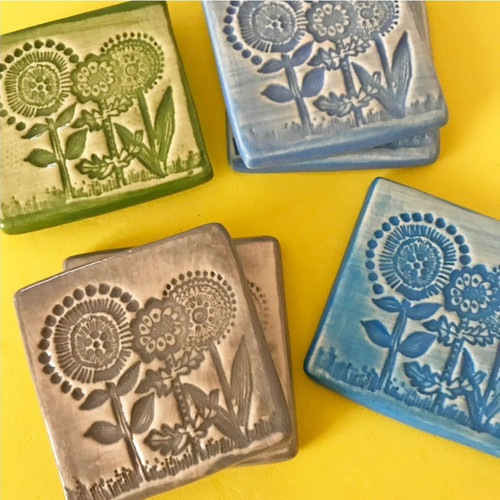 Magnet/Ceramic - Girlfriends Flowers