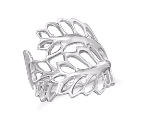 Sale Ring - Cut Out Leaves