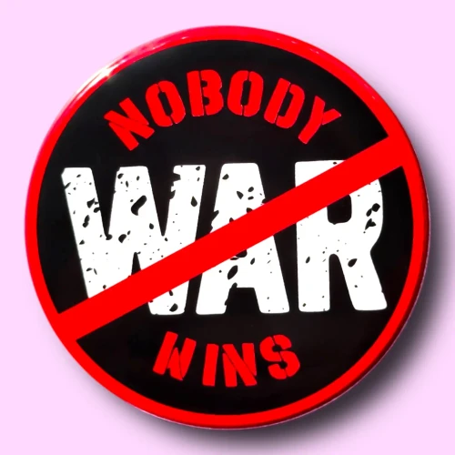 Button Pin - No War