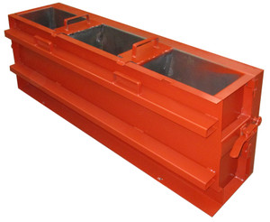 Mid Size - 6' Form w/ (2) Dividers and (1) End Shim (used when Dividers are removed)