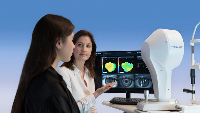 Essilor Cornea 550+ Topographer