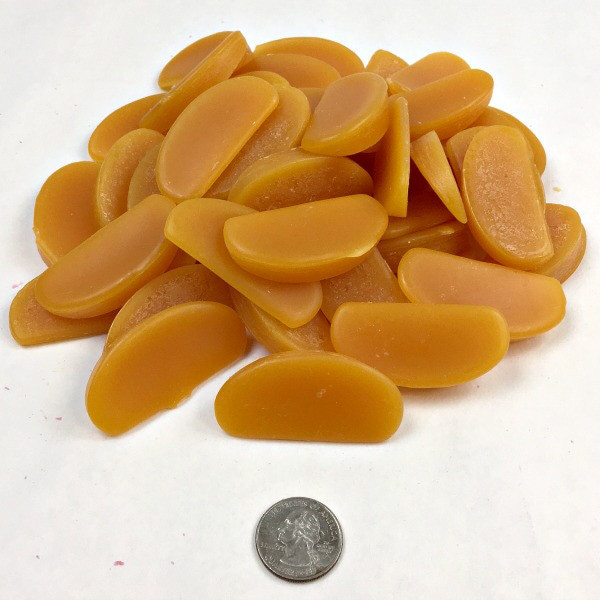 Wax Fruit Peach Slices per 50 product image