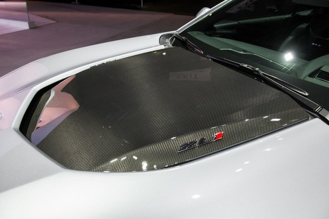 Camaro ZL1 Carbon Fiber Hood Scoop General Motors (84243751) Details